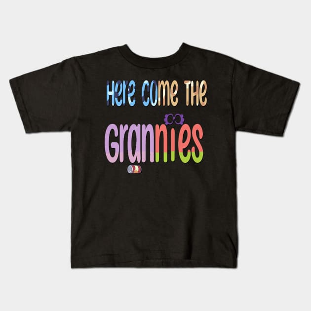 Here come the Grannies Kids T-Shirt by magicmirror